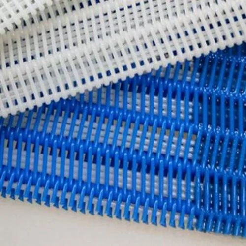 Polyester spiral mesh conveyor belt