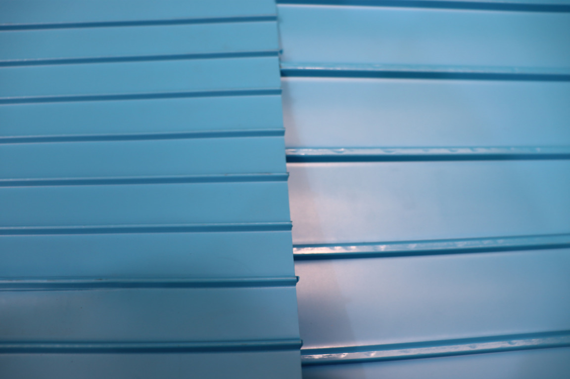 Easy clean homogeneous TPU belt